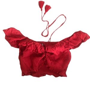 Cutest Red ruffle/lettuce top!! 💋🫀